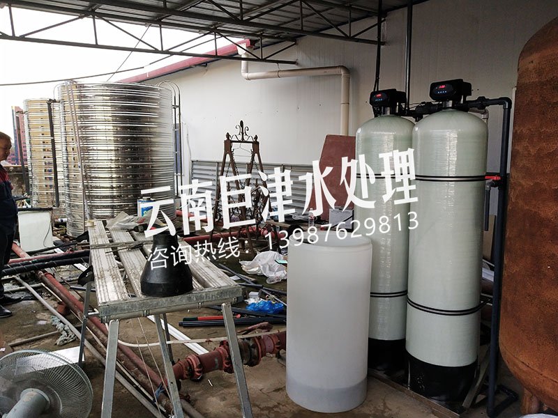 1噸超濾凈水設(shè)備(1個(gè)計(jì)量泵).jpg